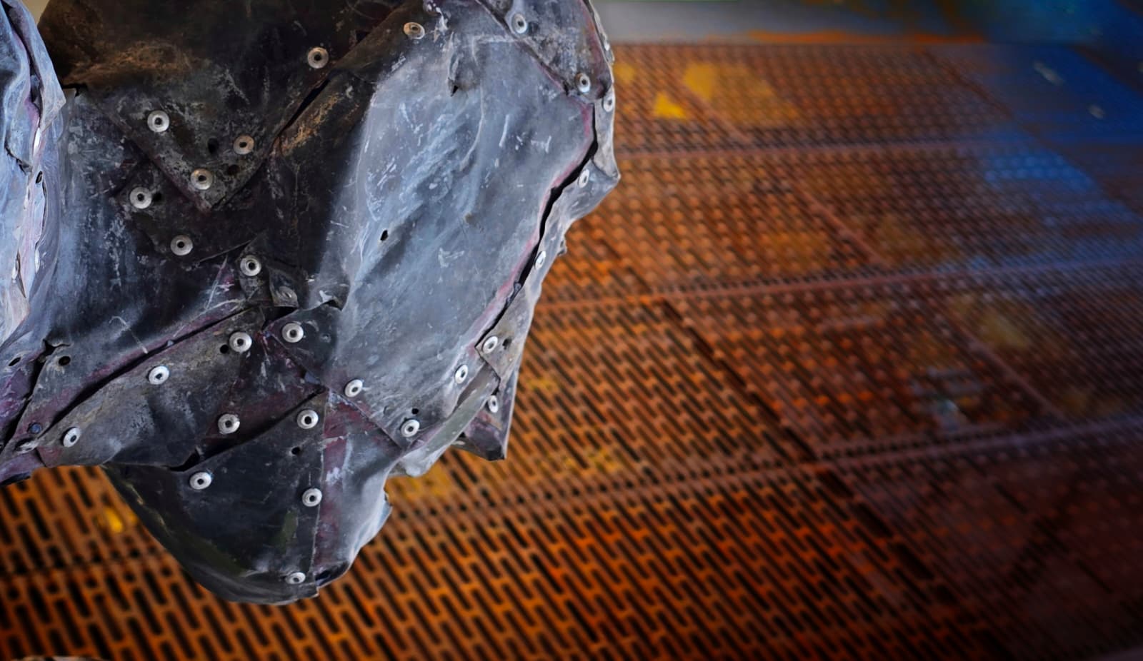 Chris Simion-Mercurian a înălțat ziduri pentru a deschide minți 7 Chris Simion-Mercurian, la inaugurarea Grivița53