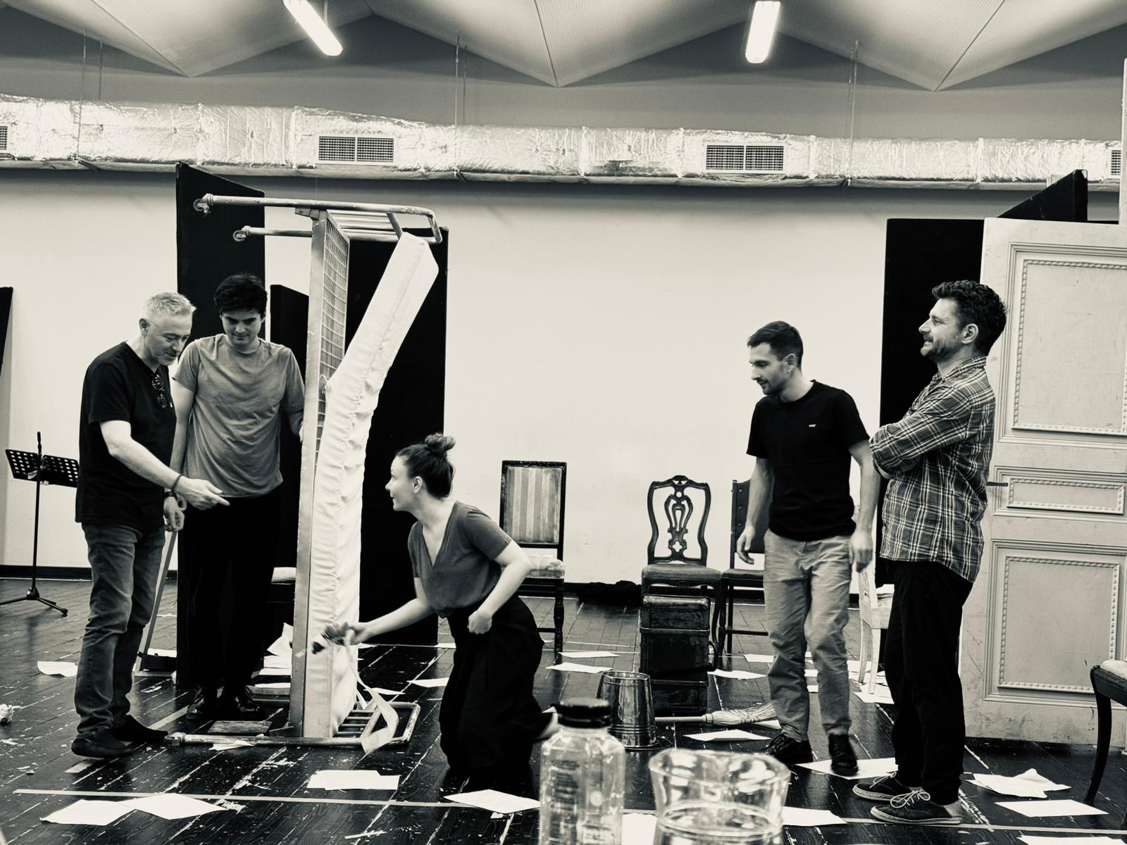 Yuri Kordonsky revine în România cu Metamorfoza de Franz Kafka, la Teatrul Excelsior